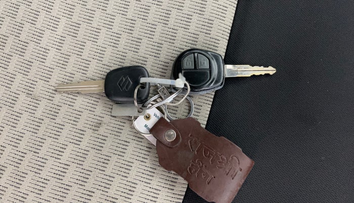 2020 Maruti Alto VXI, Petrol, Manual, 77,611 km, Key Close Up