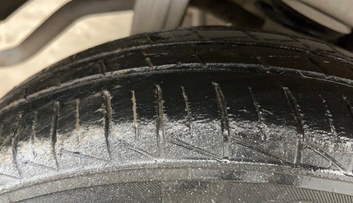 2020 Maruti Alto VXI, Petrol, Manual, 77,611 km, Right Rear Tyre Tread