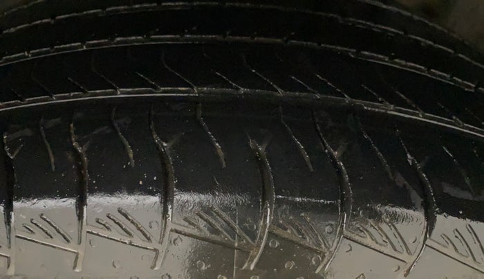 2023 Maruti Grand Vitara ALPHA PLUS HYBRID ECVT, Hybrid, Automatic, 71,807 km, Left Rear Tyre Tread