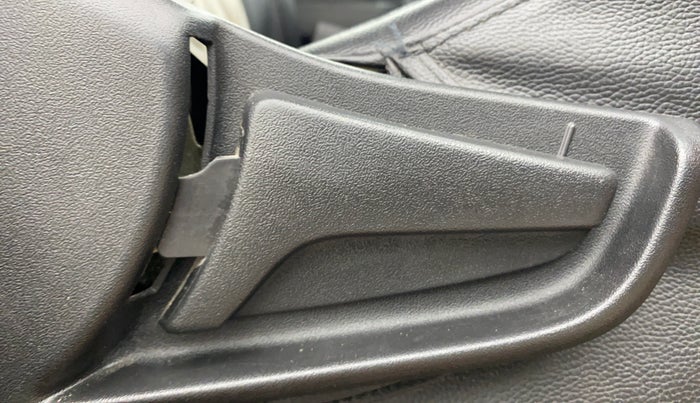 2019 Maruti S PRESSO VXI (O), Petrol, Manual, 27,079 km, Driver Side Adjustment Panel