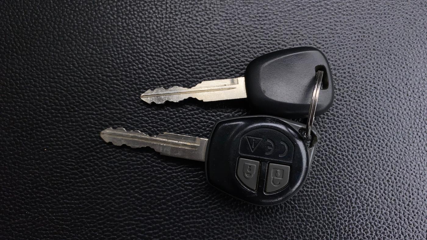 2019 Maruti S PRESSO VXI (O), Petrol, Manual, 27,079 km, Key Close Up