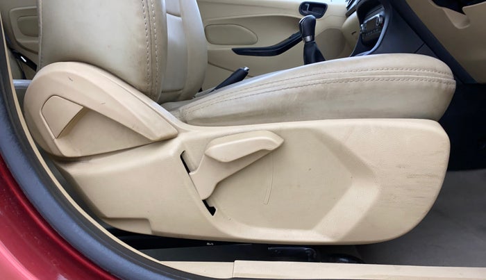 2017 Ford Figo Aspire TITANIUM 1.2 PETROL, Petrol, Manual, 30,082 km, Driver Side Adjustment Panel