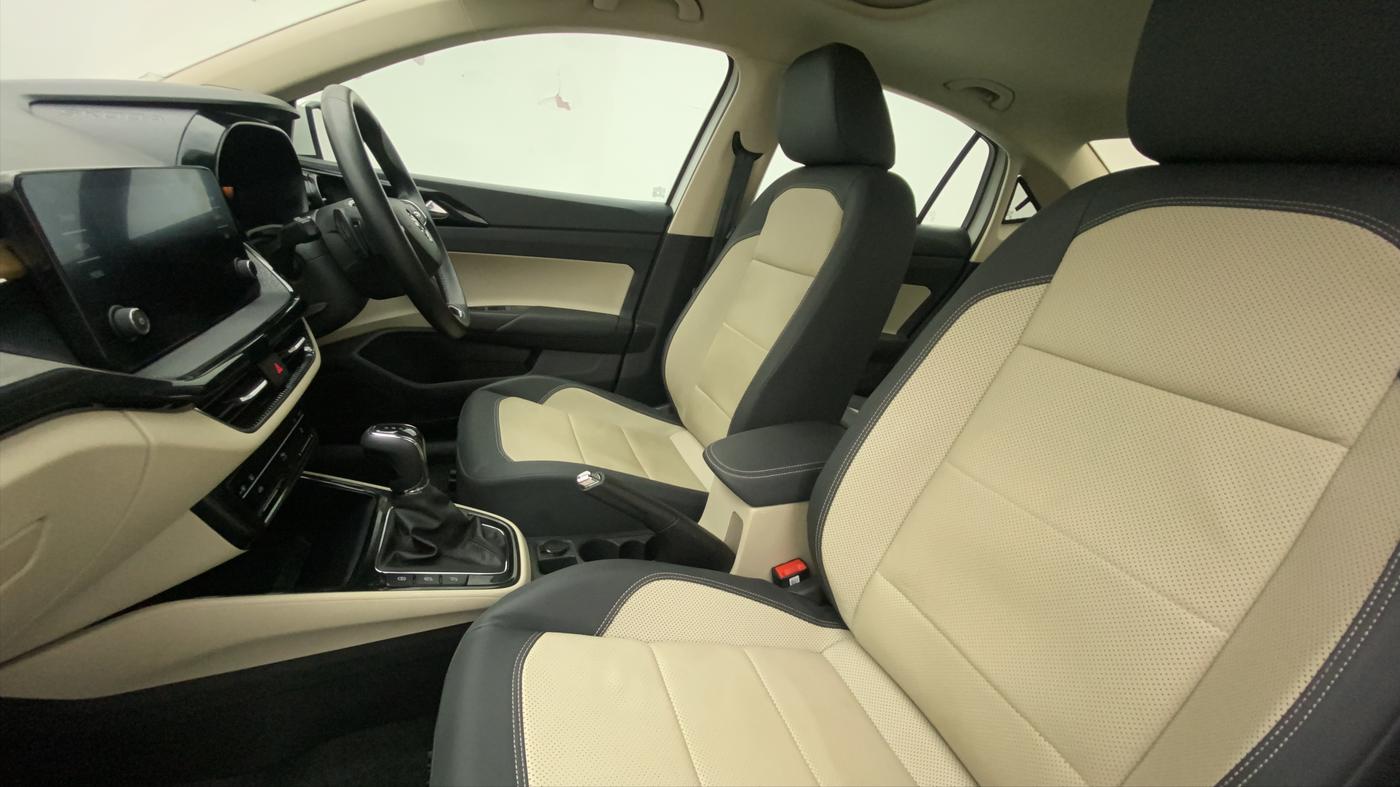 2023 Skoda SLAVIA STYLE 1.5L TSI DSG, Petrol, Automatic, 4,837 km, Right Side Front Door Cabin