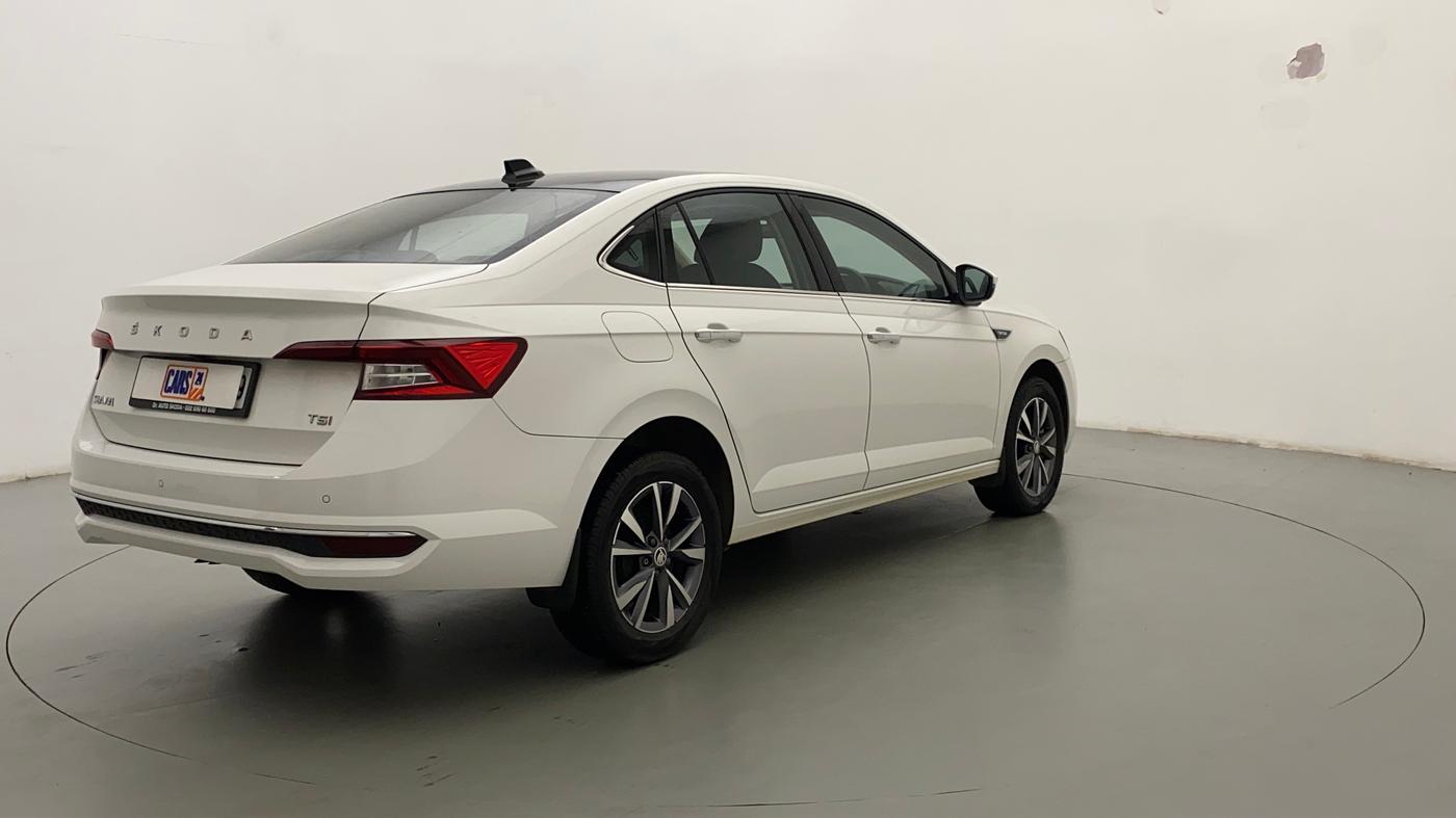 2023 Skoda SLAVIA STYLE 1.5L TSI DSG, Petrol, Automatic, 4,837 km, Right Back Diagonal