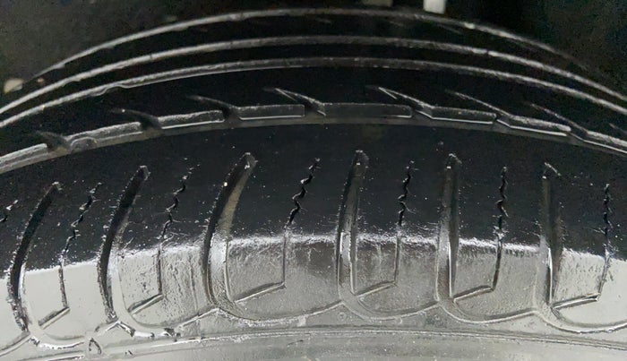2014 Ford Ecosport 1.5TITANIUM TDCI, Diesel, Manual, Left Rear Tyre Tread