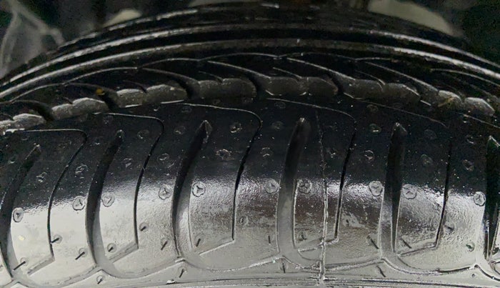 2014 Ford Ecosport 1.5TITANIUM TDCI, Diesel, Manual, Left Front Tyre Tread
