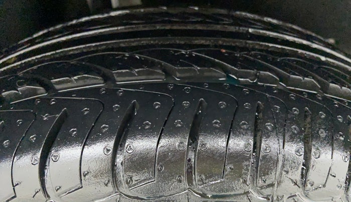 2014 Ford Ecosport 1.5TITANIUM TDCI, Diesel, Manual, Right Rear Tyre Tread