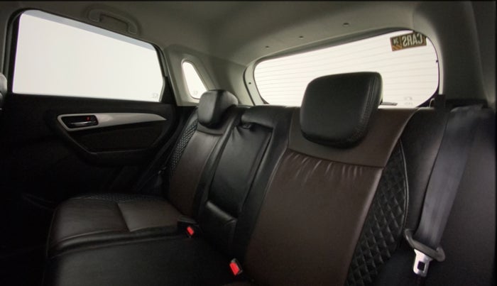 2022 Toyota URBAN CRUISER PREMIUM GRADE AT, Petrol, Automatic, 31,322 km, Right Side Rear Door Cabin