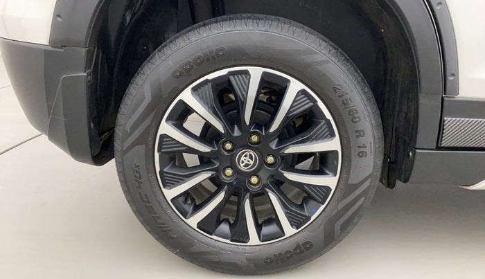 2022 Toyota URBAN CRUISER PREMIUM GRADE AT, Petrol, Automatic, 31,322 km, Right Rear Wheel