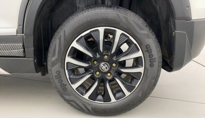2022 Toyota URBAN CRUISER PREMIUM GRADE AT, Petrol, Automatic, 31,322 km, Left Rear Wheel