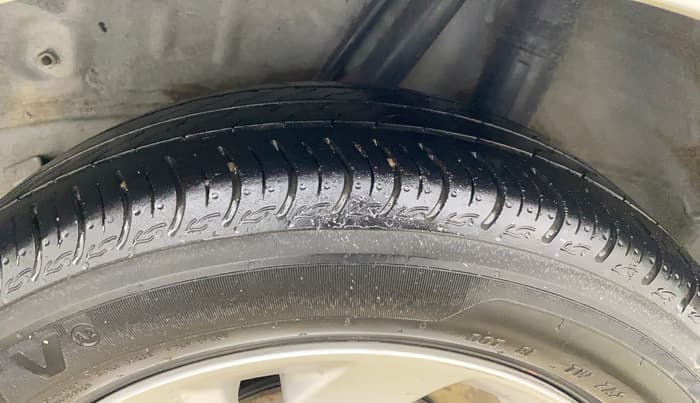2021 Honda Amaze 1.2L I-VTEC VX CVT, Petrol, Automatic, 45,939 km, Left Rear Tyre Tread