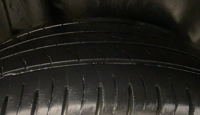 2022 Toyota URBAN CRUISER HIGH GRADE AT, Petrol, Automatic, 65,609 km, Right Rear Tyre Tread