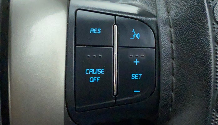 2020 Mahindra XUV500 W9, Diesel, Manual, 21,468 km, Adaptive Cruise Control