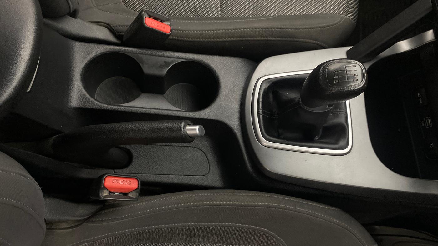 2022 KIA SELTOS HTK 1.5 PETROL, Petrol, Manual, 46,417 km, Gear Lever
