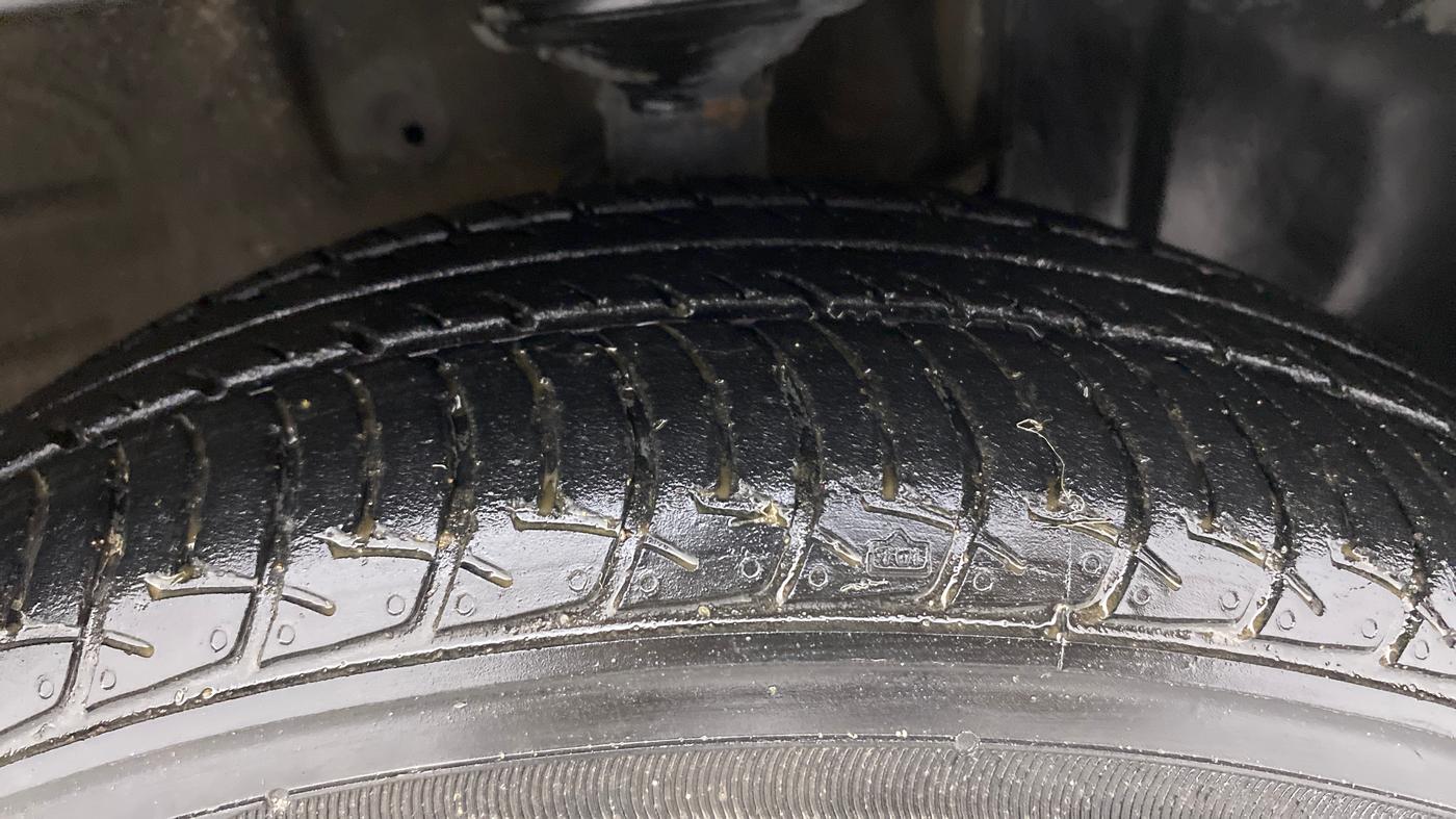 2021 Maruti New Wagon-R VXI 1.0, Petrol, Manual, 22,757 km, Right Front Tyre Tread