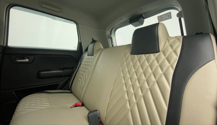2021 Maruti New Wagon-R VXI 1.0, Petrol, Manual, 22,757 km, Right Side Rear Door Cabin