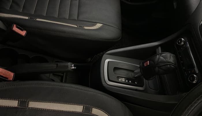 2017 Ford New Figo TITANIUM 1.5 PETROL AT, Petrol, Automatic, 31,431 km, Gear Lever