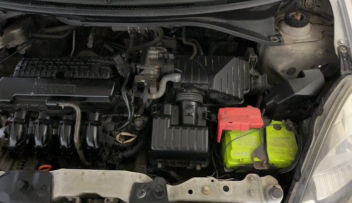 2015 Honda Amaze 1.2L I-VTEC S, Petrol, Manual, 1,22,963 km, Engine View - Left