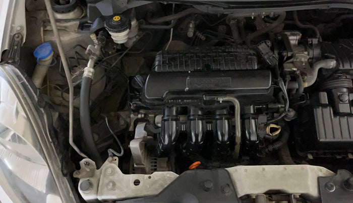 2015 Honda Amaze 1.2L I-VTEC S, Petrol, Manual, 1,22,963 km, Engine View - Right