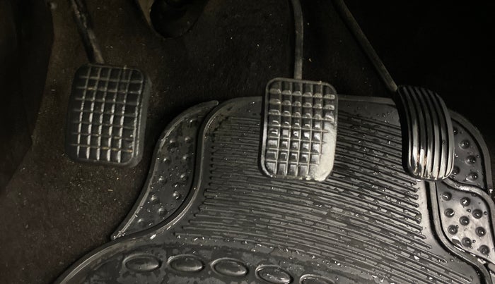 2016 Tata Zest XMS PETROL, CNG, Manual, 98,185 km, Pedals