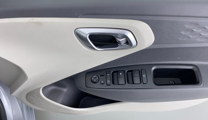 2020 Hyundai AURA SX+ AT, Petrol, Automatic, 2,308 km, Driver Side Door Panels Control