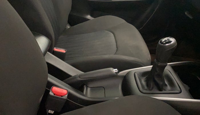 2022 Maruti Baleno ALPHA PETROL 1.2, Petrol, Manual, 20,740 km, Gear Lever