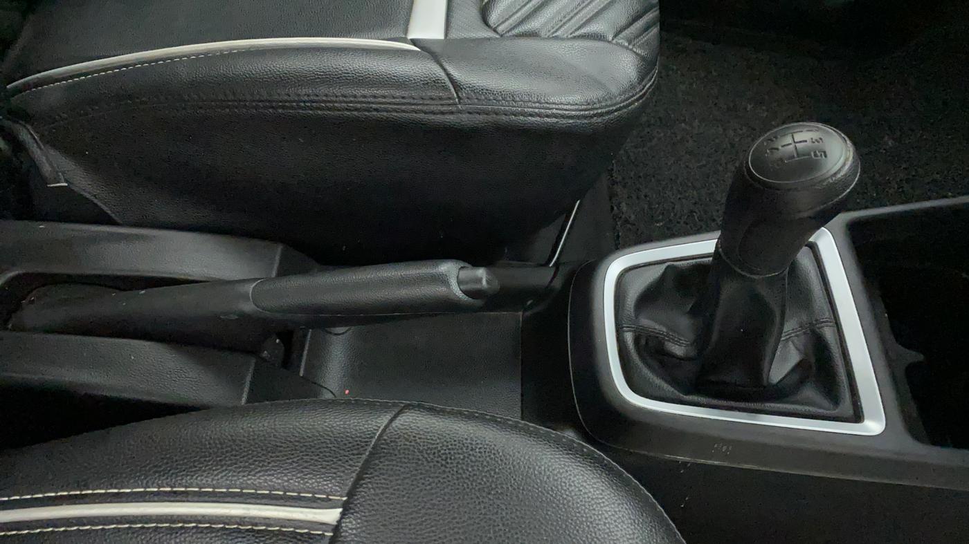 2021 Maruti Swift LXI, Petrol, Manual, 43,062 km, Gear Lever