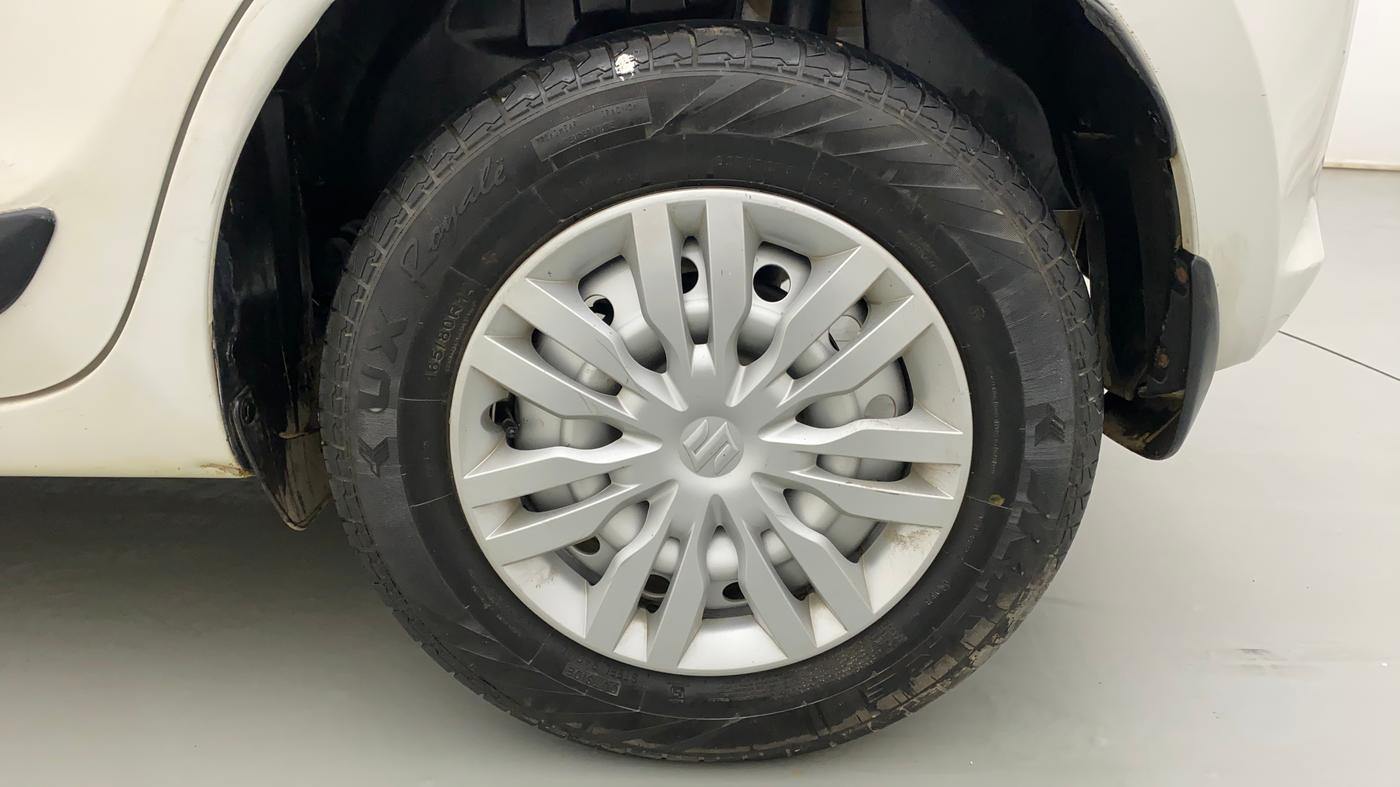 2021 Maruti Swift LXI, Petrol, Manual, 43,062 km, Left Rear Wheel