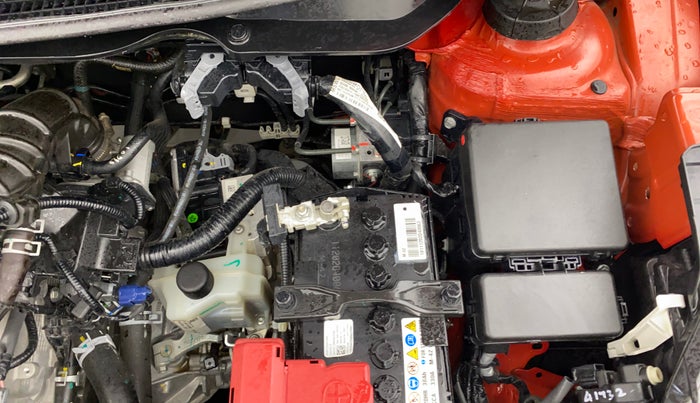 2024 Maruti Swift ZXi Plus Dual Tone AMT, Petrol, Automatic, 14,733 km, Engine View - Left