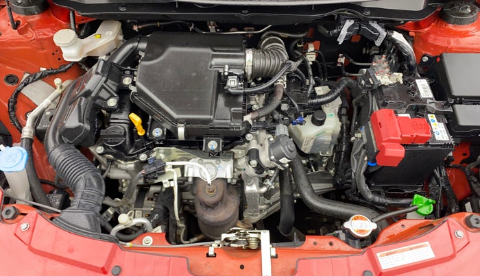 2024 Maruti Swift ZXi Plus Dual Tone AMT, Petrol, Automatic, 14,733 km, Engine View