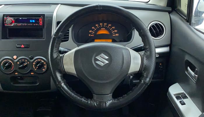 2012 Maruti Wagon R 1.0 VXI, Petrol, Manual, 38,843 km, Steering Wheel Close Up