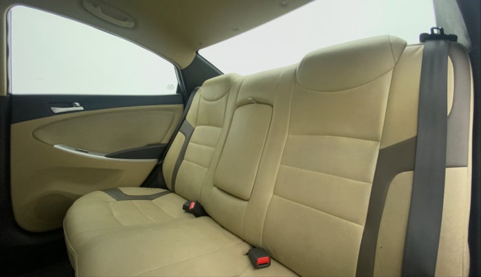 2014 Hyundai Verna FLUIDIC 1.4 CRDI, Diesel, Manual, 25,774 km, Right Side Rear Door Cabin