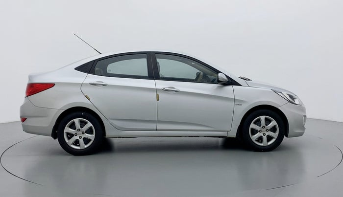 2014 Hyundai Verna FLUIDIC 1.4 CRDI, Diesel, Manual, 25,774 km, Right Side View