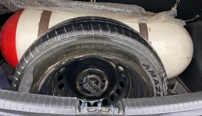 2017 Hyundai Grand i10 SPORTZ 1.2 KAPPA VTVT, CNG, Manual, 51,601 km, Spare Tyre