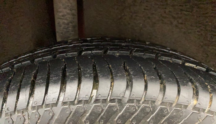 2020 Ford Ecosport TITANIUM 1.5L PETROL AT, Petrol, Automatic, 45,967 km, Right Rear Tyre Tread