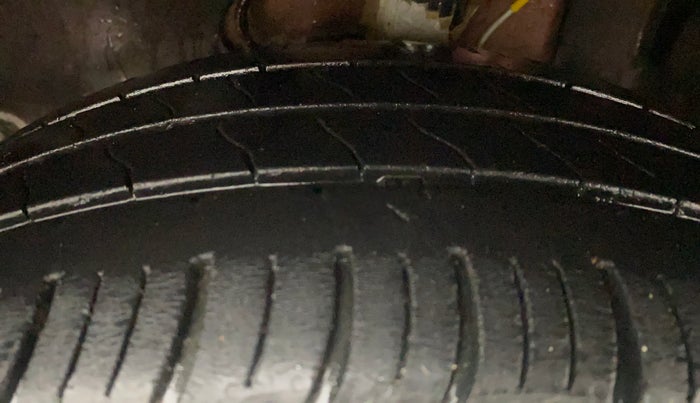 2022 Tata ALTROZ XZ PETROL, Petrol, Manual, 45,554 km, Left Front Tyre Tread