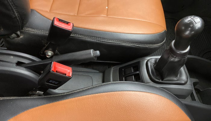2018 Maruti Alto 800 VXI, Petrol, Manual, 63,702 km, Gear Lever
