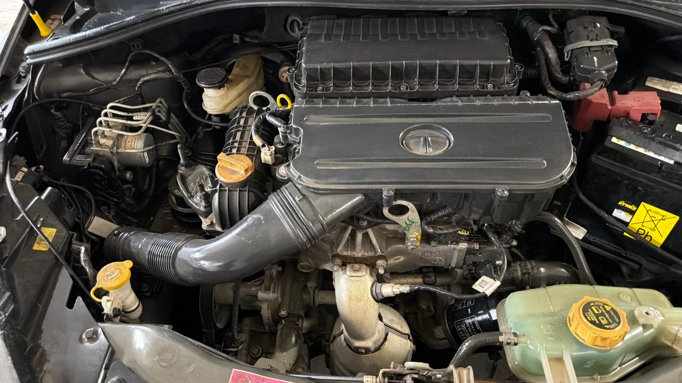 2023 Tata TIGOR XZA PLUS PETROL, Petrol, Automatic, 16,587 km, Engine View - Right
