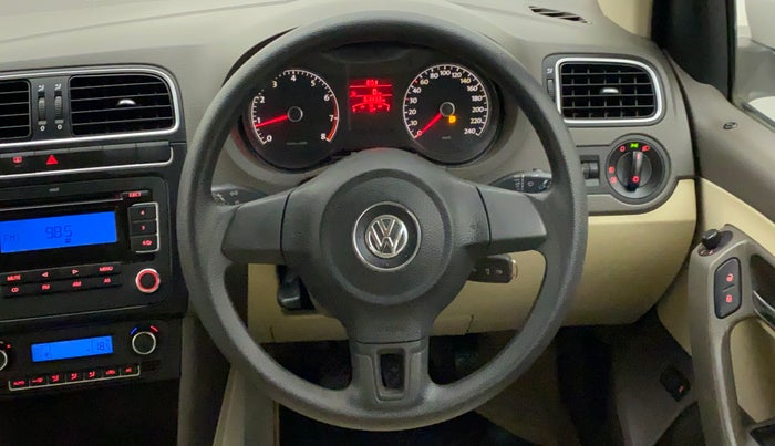2012 Volkswagen Vento HIGHLINE 1.6 MPI, Petrol, Manual, 61,530 km, Steering Wheel Close Up