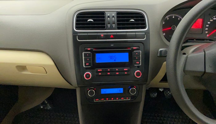 2012 Volkswagen Vento HIGHLINE 1.6 MPI, Petrol, Manual, 61,530 km, Air Conditioner