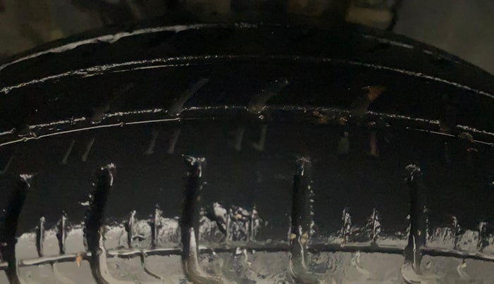 2018 Renault Kwid RXT 0.8, Petrol, Manual, 40,966 km, Right Front Tyre Tread