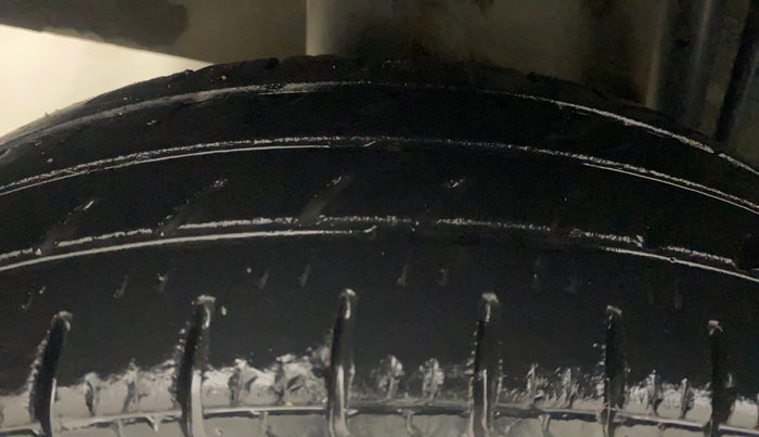 2018 Renault Kwid RXT 0.8, Petrol, Manual, 40,966 km, Right Rear Tyre Tread