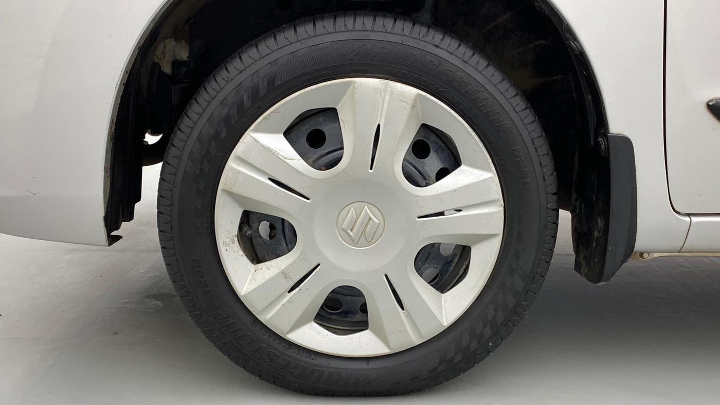 2016 Maruti Wagon R 1.0 VXI, Petrol, Manual, 52,607 km, Left Front Wheel