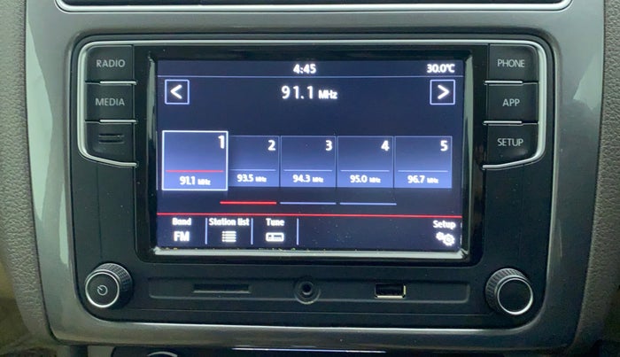 2020 Volkswagen Vento HIGHLINE 1.0 AT, Petrol, Automatic, 17,772 km, Infotainment System