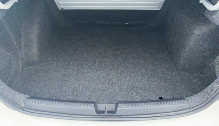 2020 Volkswagen Vento HIGHLINE 1.0 AT, Petrol, Automatic, 17,772 km, Boot Inside View