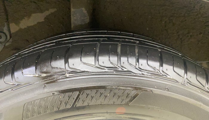 2020 KIA SONET GTX PLUS 1.0 DCT, Petrol, Automatic, 69,318 km, Right Rear Tyre Tread