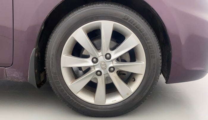 2012 Hyundai Verna FLUIDIC 1.6 VTVT SX, Petrol, Manual, 24,240 km, Right Front Wheel