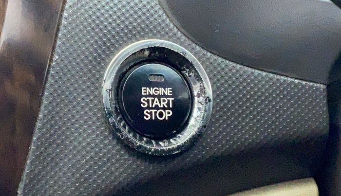 2012 Hyundai Verna FLUIDIC 1.6 VTVT SX, Petrol, Manual, 24,240 km, Keyless Start/ Stop Button