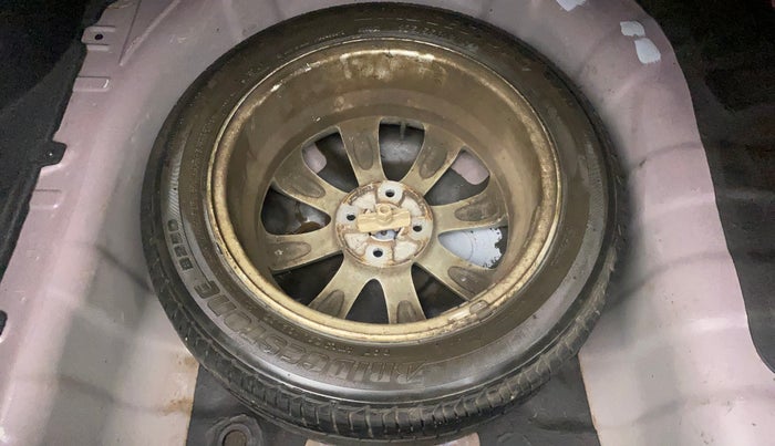 2012 Hyundai Verna FLUIDIC 1.6 VTVT SX, Petrol, Manual, 24,240 km, Spare Tyre