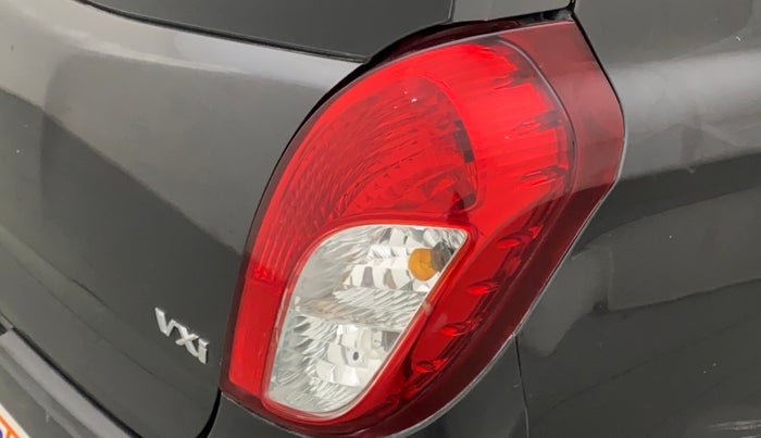 2017 Maruti Alto 800 VXI, Petrol, Manual, 60,734 km, Right tail light - Minor damage
